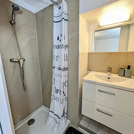 Le Nanty - Duplex Cosy Et Central- Acces Gare Et Centre Appartement *