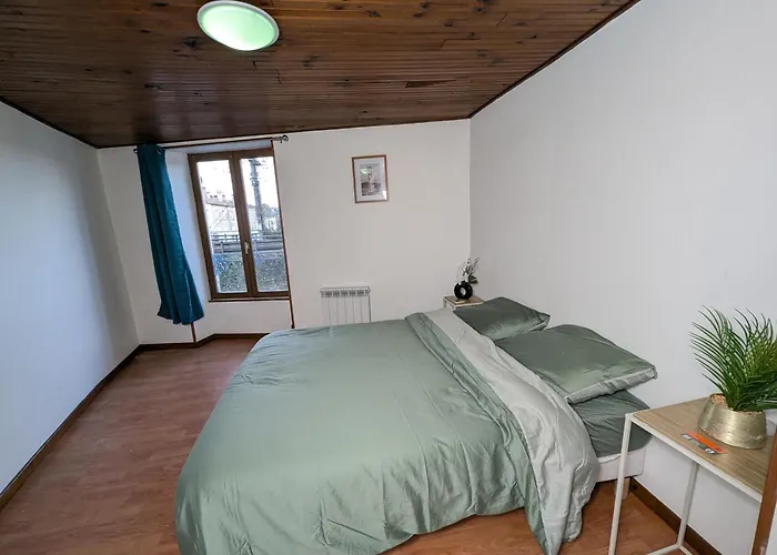 Le Nanty - Duplex Cosy Et Central- Acces Gare Et Centre 公寓 *